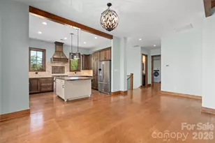 50 Hallett Ct, Asheville, NC 28803 - Photo 17