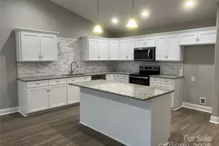 302 E Boyd St, Maiden, NC 28650 - Photo 3