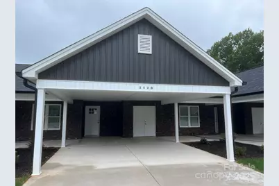 302 E Boyd Street #Unit B, Maiden, NC 28650 - Photo 1