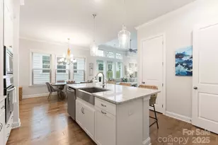 521 Belton St, Charlotte, NC 28209 - Photo 3