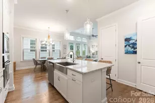 521 Belton St, Charlotte, NC 28209 - Photo 3