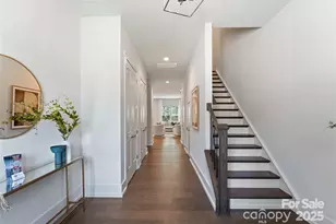 2600 Mason Cir, Charlotte, NC 28205 - Photo 3