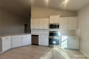 3934 Port Richmond Ave, Gastonia, NC 28056 - Photo 9