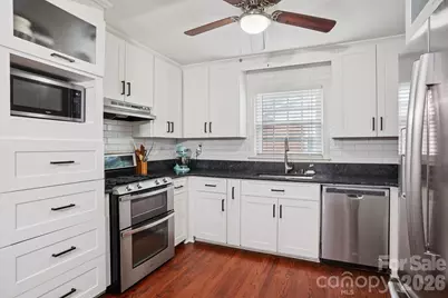 1527 Burnley Road, Charlotte, NC 28210 - Photo 7