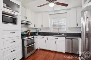 1527 Burnley Rd, Charlotte, NC 28210 - Photo 7