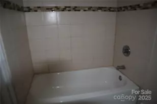 1703 Tyvola Rd, Charlotte, NC 28210 - Photo 13