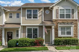 208 Dawn Mist Ln, Fort Mill, SC 29708 - Photo 3