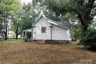 310 E Church St, Troutman, NC 28166 - Photo 3