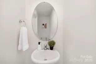 1065 20th Ave Loop SE, Hickory, NC 28602 - Photo 3