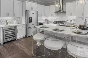 2426 Vail Ave, Charlotte, NC 28207 - Photo 15