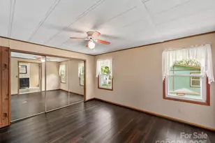 64 Mountain Site Ln, Asheville, NC 28803 - Photo 13