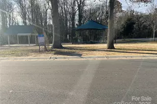 1902 Catherine Simmons Ave, Charlotte, NC 28216 - Photo 3