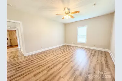 818 Grier Street, Lincolnton, NC 28092 - Photo 5
