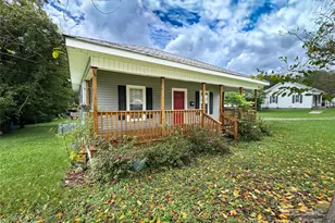 818 Grier St, Lincolnton, NC 28092 - Photo 3