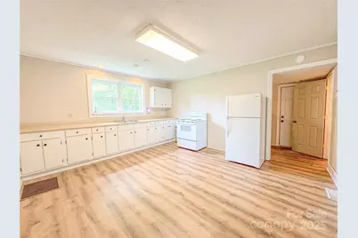 818 Grier Street, Lincolnton, NC 28092 - Photo 7