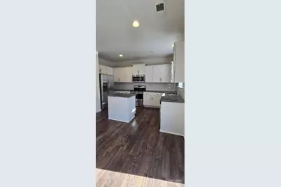 10422 Bradstreet Commons Way, Charlotte, NC 28215 - Photo 5