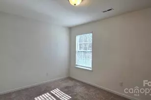 10422 Bradstreet Commons Way, Charlotte, NC 28215 - Photo 17