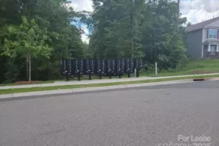 10422 Bradstreet Commons Way, Charlotte, NC 28215 - Photo 25