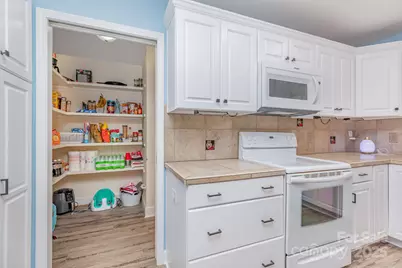 11855 Sam Black Road, Midland, NC 28107 - Photo 11