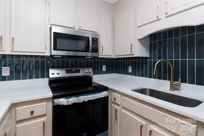 1313 N Main Street #3, Lowell, NC 28098 - Photo 3