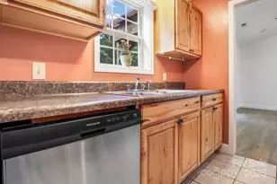 872 Hayes Rd, Columbus, NC 28722 - Photo 13