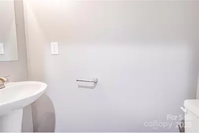 6008 Linda Vista Lane, Charlotte, NC 28216 - Photo 21