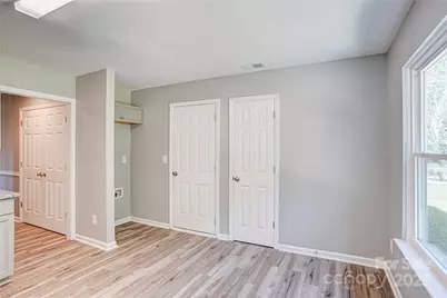 6008 Linda Vista Lane, Charlotte, NC 28216 - Photo 17