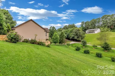 159 S Willow Brook Drive, Asheville, NC 28806 - Photo 5