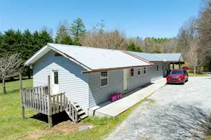 140 Hangin Dog Ln, Lake Toxaway, NC 28747 - Photo 47