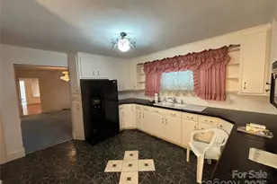 2022 Friendship Church Rd, Taylorsville, NC 28681 - Photo 33