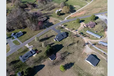 2022 Friendship Church Road, Taylorsville, NC 28681 - Photo 3