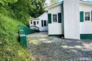 1294 Cane Creek Rd, Bakersville, NC 28705 - Photo 3