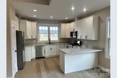 30 Olde Oak Court, Hendersonville, NC 28792 - Photo 3