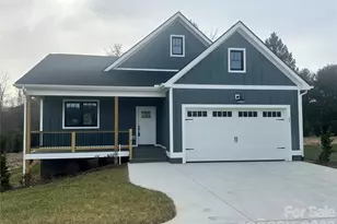 30 Olde Oak Ct, Hendersonville, NC 28792 - Photo 1