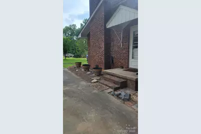 27 Southbrook Drive, York, SC 29745 - Photo 9