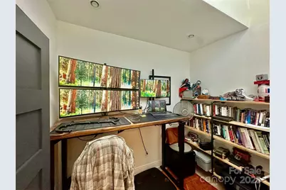 1005 Zinc Lane, Charlotte, NC 28205 - Photo 17