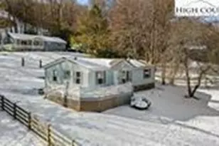 111 Oxford Ln, Blowing Rock, NC 28605 - Photo 35