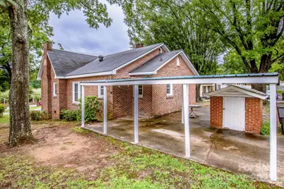 1302 W A Street, Kannapolis, NC 28081 - Photo 5
