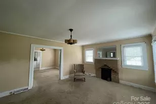 1302 W A St, Kannapolis, NC 28081 - Photo 15