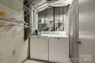 102 Aycock St, Black Mountain, NC 28711 - Photo 33