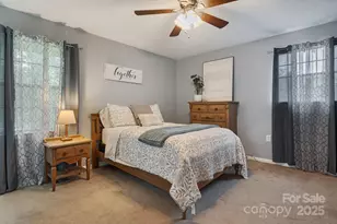 102 Aycock St, Black Mountain, NC 28711 - Photo 23