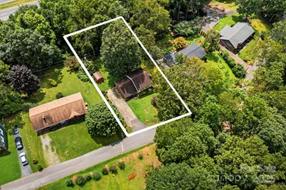 102 Aycock Street, Black Mountain, NC 28711 - Photo 9