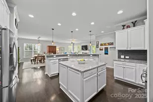 18804 Avery Park Dr, Cornelius, NC 28031 - Photo 17