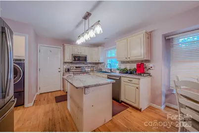 303 Theron Court, Candler, NC 28715 - Photo 11