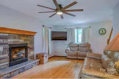 303 Theron Court, Candler, NC 28715 - Photo 7