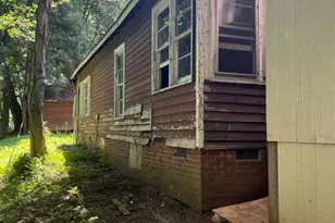 1939 River Rd, Lincolnton, NC 28092 - Photo 3