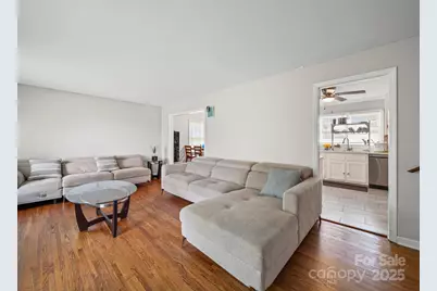 7335 Meadowdale Lane, Charlotte, NC 28212 - Photo 3