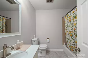 7335 Meadowdale Ln, Charlotte, NC 28212 - Photo 21