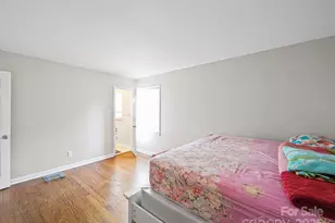 7335 Meadowdale Ln, Charlotte, NC 28212 - Photo 15