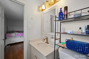 7335 Meadowdale Ln, Charlotte, NC 28212 - Photo 23